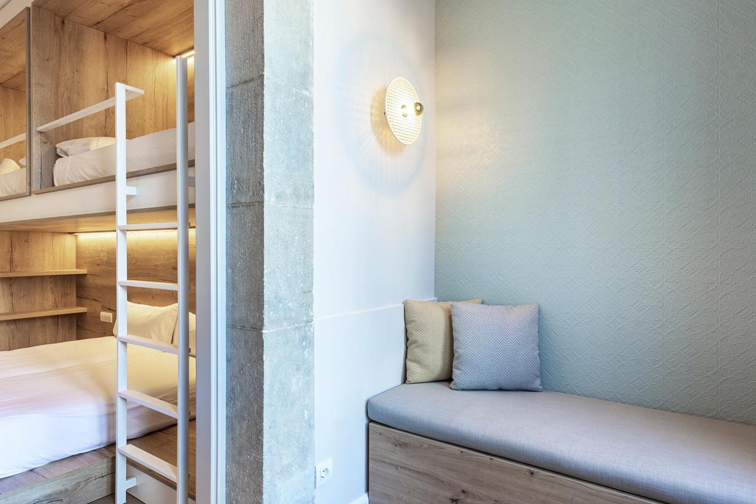 Weflating Boutique Hostel Barcelona Exteriör bild